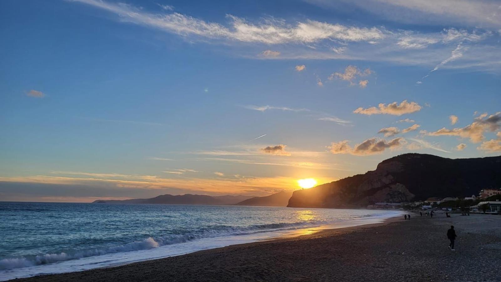Hotel La Bussola Finale Ligure Eksteriør bilde