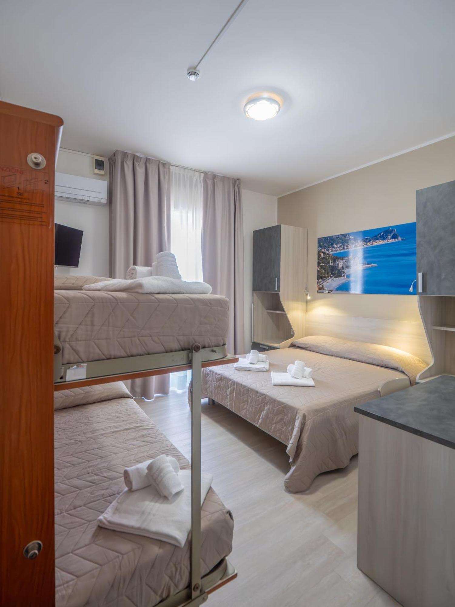 Hotel La Bussola Finale Ligure Eksteriør bilde