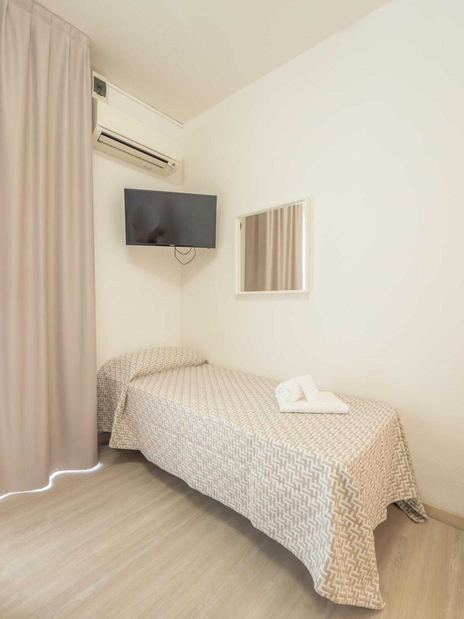 Hotel La Bussola Finale Ligure Eksteriør bilde