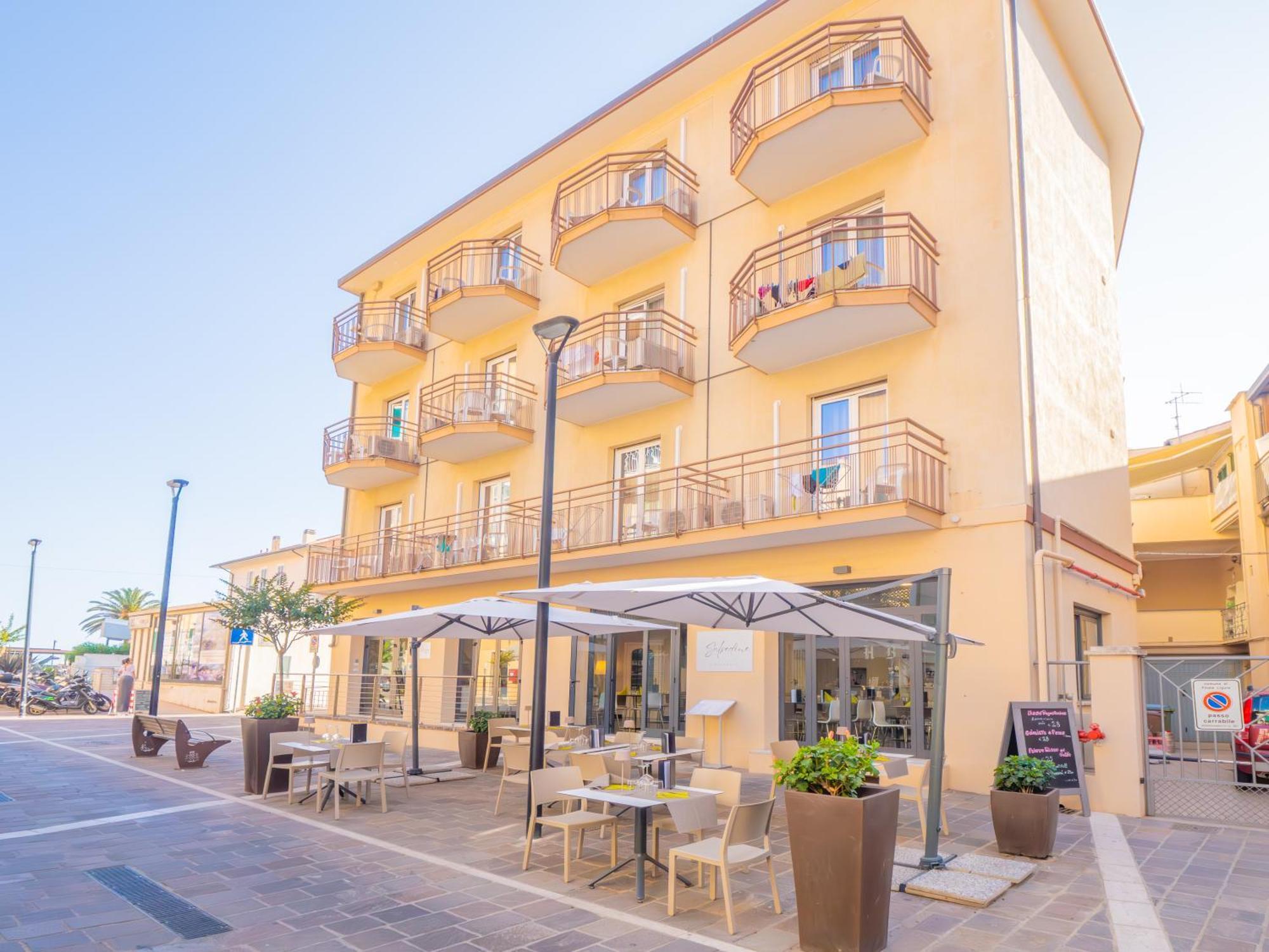 Hotel La Bussola Finale Ligure Eksteriør bilde